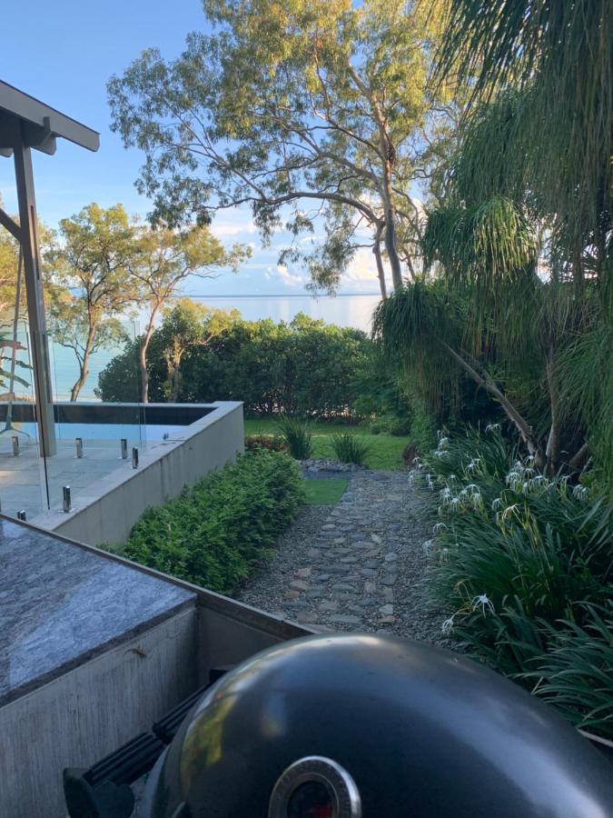 Beachfront Dolphin Cabin Oak Beach 外观 照片